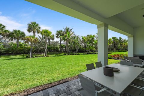 Tiny photo for 10795 Stellar Circle, Palm Beach Gardens, FL 33412 (MLS # B26049805)