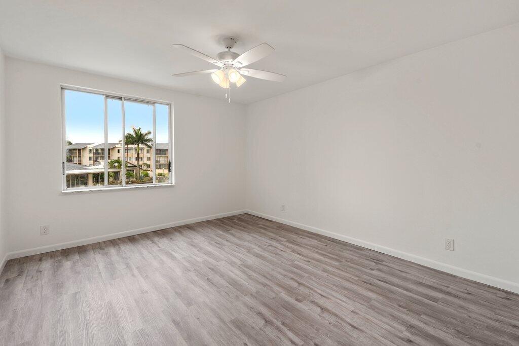 LONGWOOD 2 CONDO - Residential