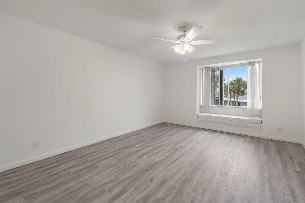 LONGWOOD 2 CONDO - Residential