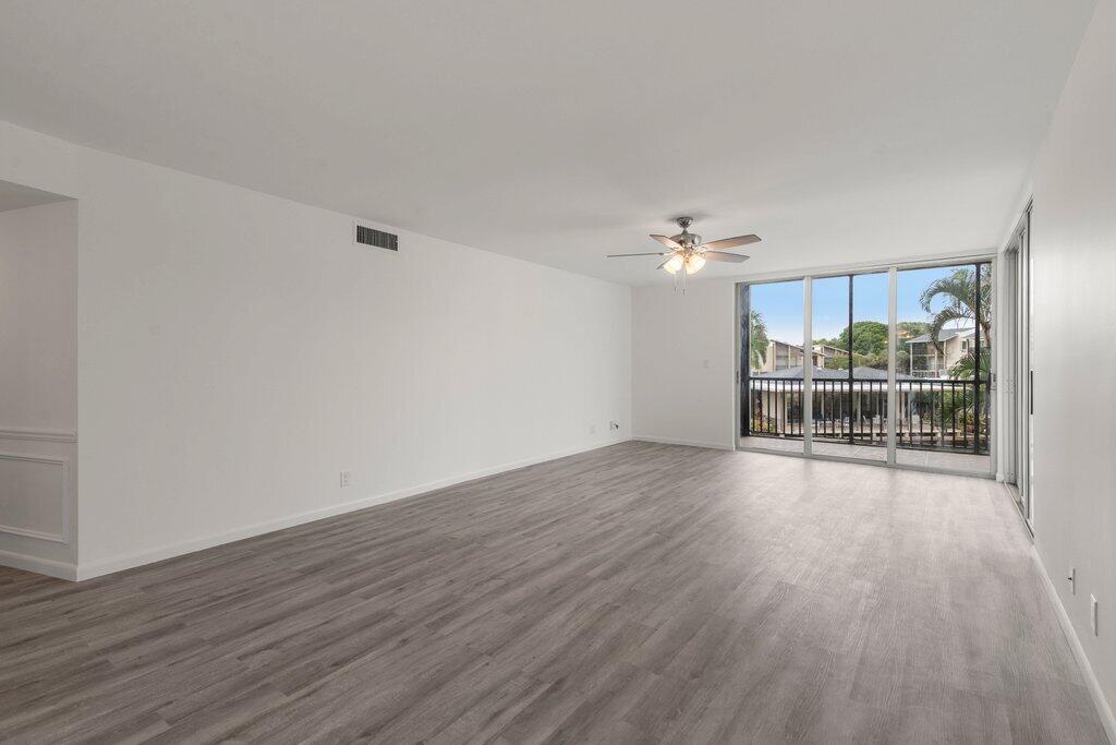 LONGWOOD 2 CONDO - Residential