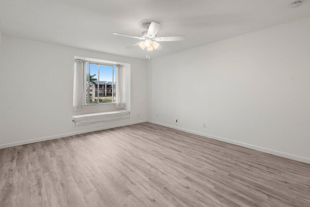 LONGWOOD 2 CONDO - Residential