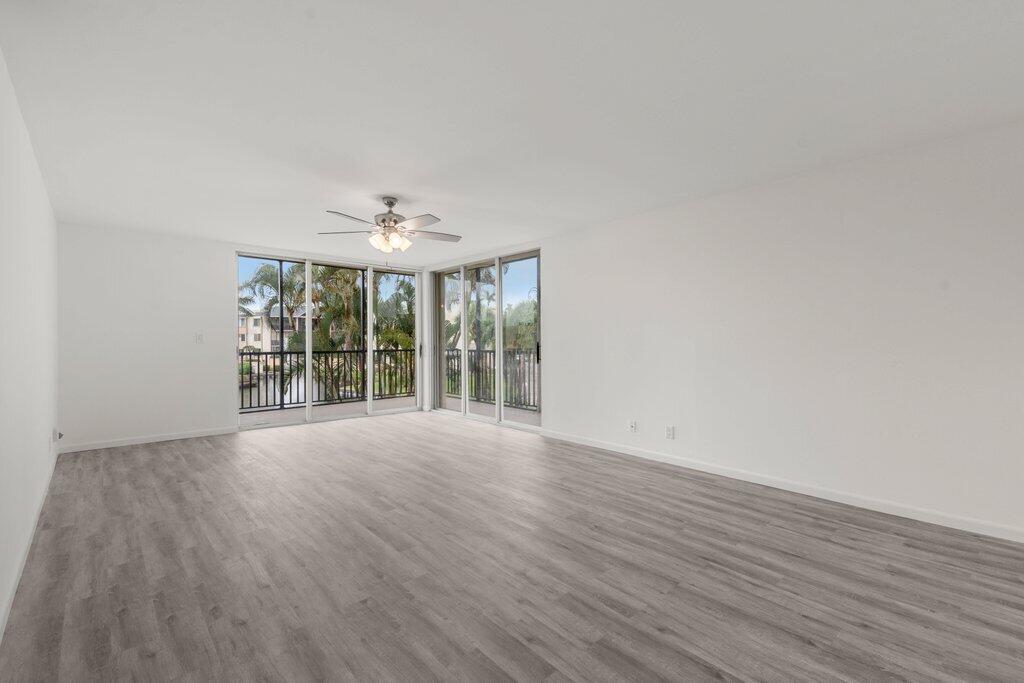 LONGWOOD 2 CONDO - Residential