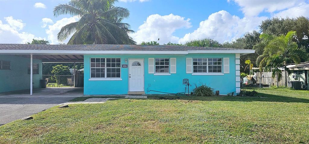 Photo of 8529 Sunset Drive, Palm Beach Gardens, FL 33410 (MLS # R11124521)