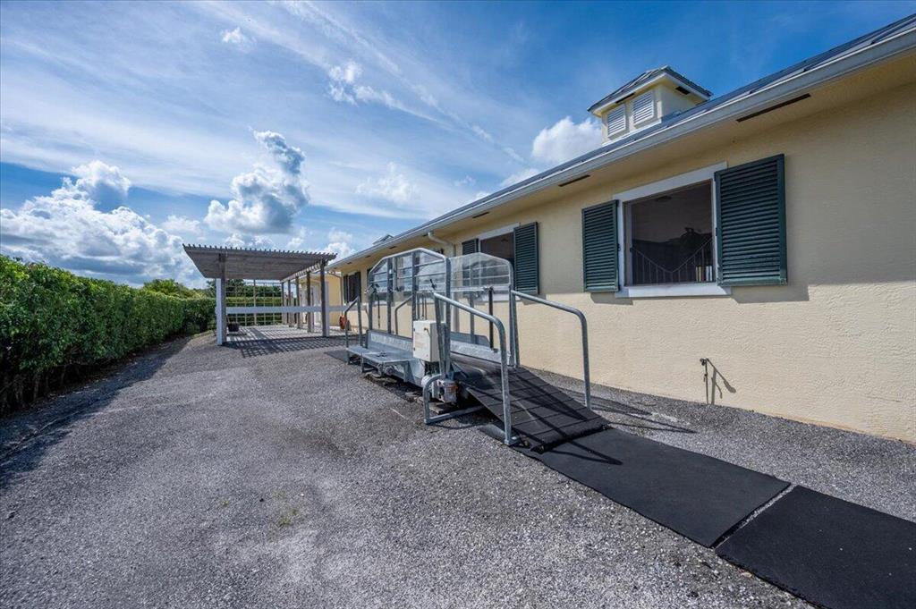 SADDLE TRAIL PARK OF WELLINGTON - Residential