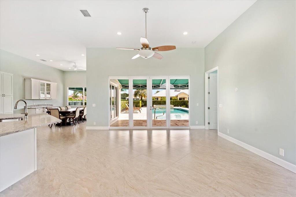 SADDLE TRAIL PARK OF WELLINGTON - Residential