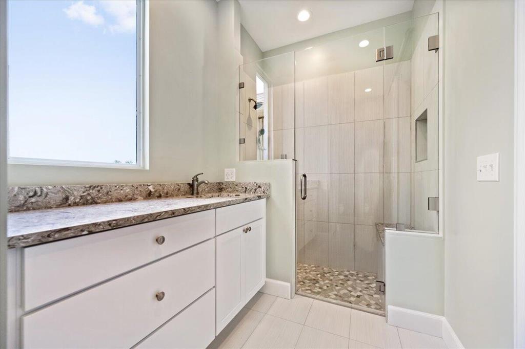 SADDLE TRAIL PARK OF WELLINGTON - Residential