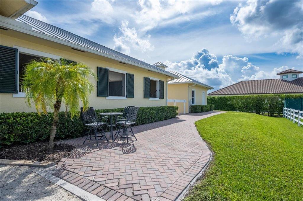 SADDLE TRAIL PARK OF WELLINGTON - Residential