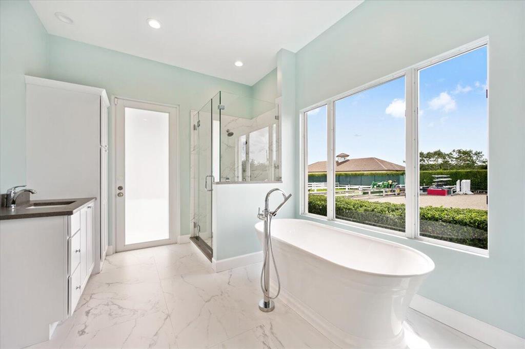 SADDLE TRAIL PARK OF WELLINGTON - Residential