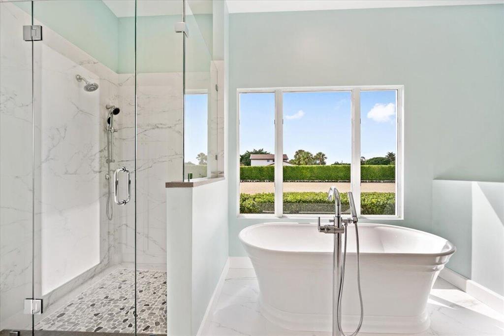 SADDLE TRAIL PARK OF WELLINGTON - Residential