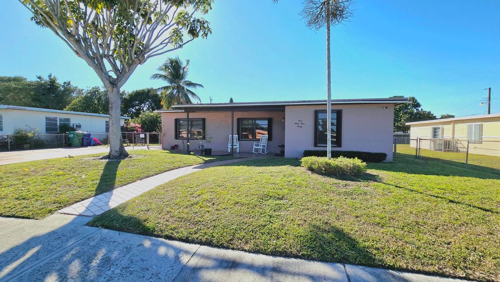 Photo of 16430 NW 20th Avenue, Miami Gardens, FL 33054 (MLS # R11159862)