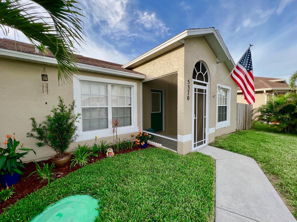 Photo of 5370 NW Arrowhead Terrace Ter, Port Saint Lucie, FL 34986 (MLS # R10811093)