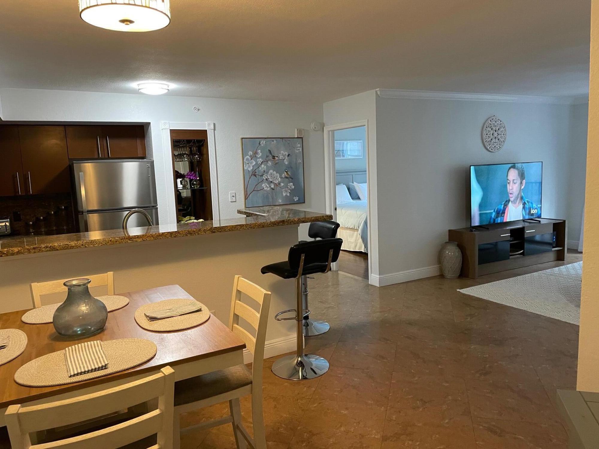 BEAUTIFUL TWO BEDROOM/2 BATHROOM CONDO AT FLAGLER POINTE. ENJOY THE BREATHTAKING VIEWS FROM YOUR BALCONY AS YOU GAZE OVER THE INTERCOASTAL TO PALM BEACH ! THIS LOVELY CONDO IS AVAILABLE FOR SHORT TERM RENTALS BEGINNING MARCH 1 2025 AND IS AVAILABLE UNTIL DEC 01,2025Seasonal rate includes utilities. SEASONAL RATES: 3 mos = $5000 + tax 4 mos = $4750 + tax