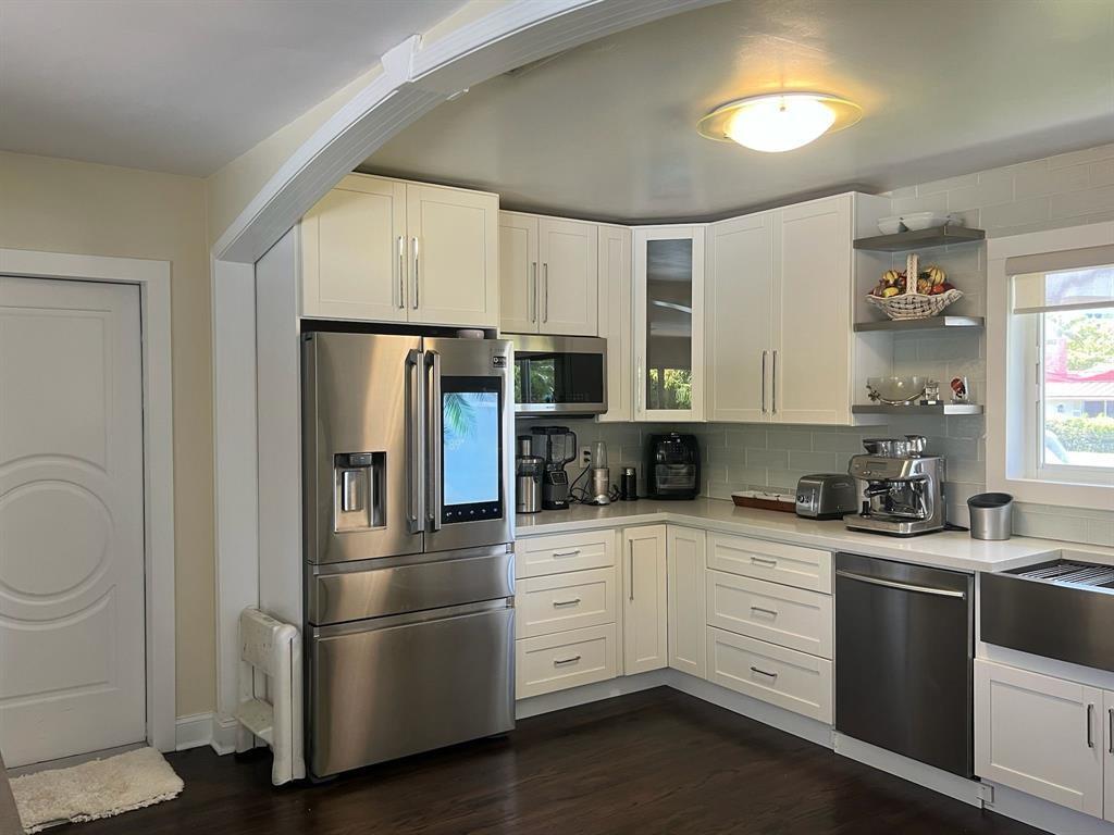 Meekins Hills 32-32 B - Residential