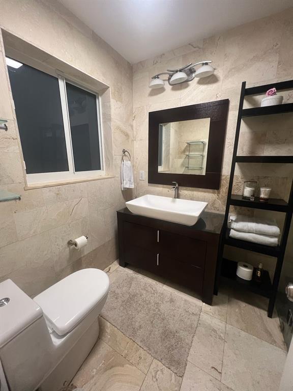 Meekins Hills 32-32 B - Residential