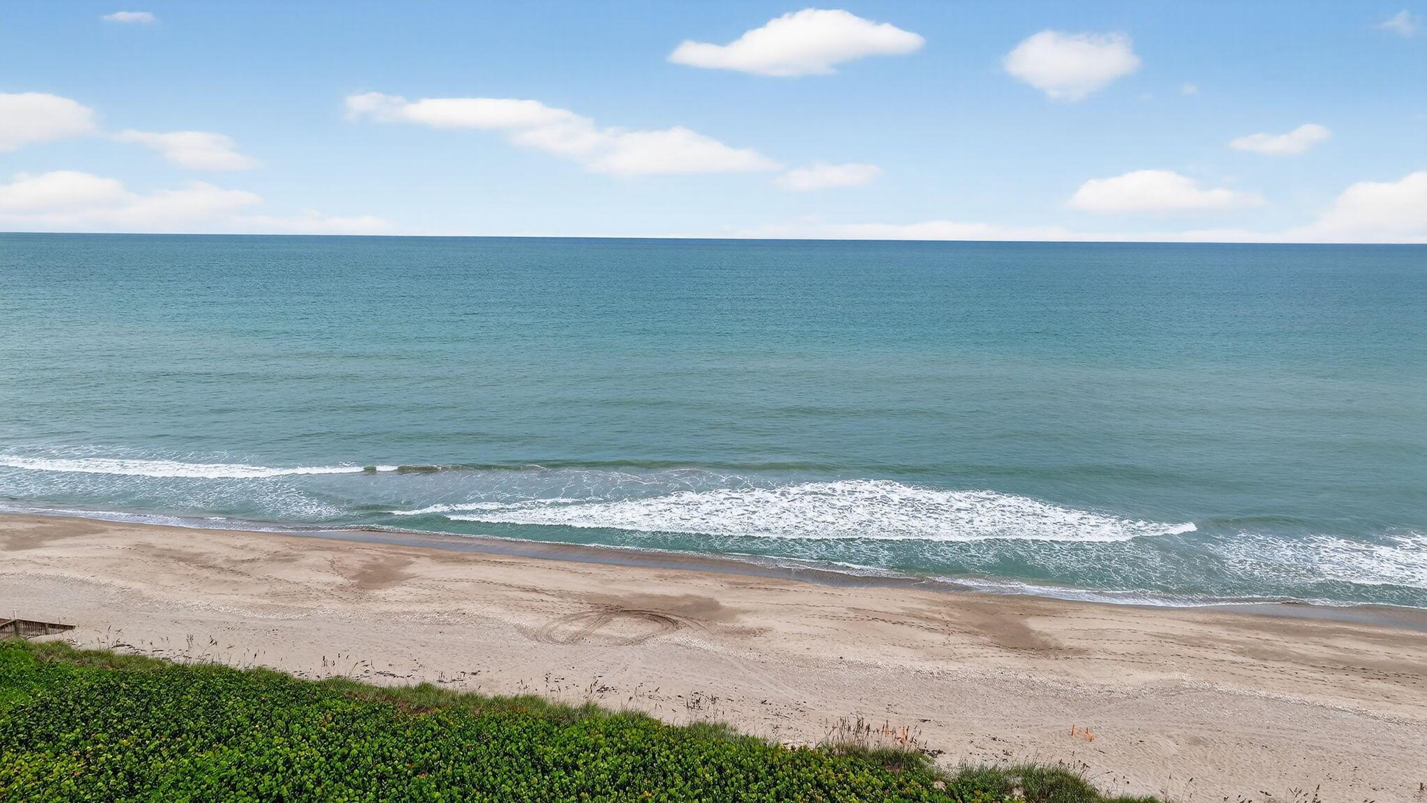 PRINCESS OF HUTCHINSON IS - Residential