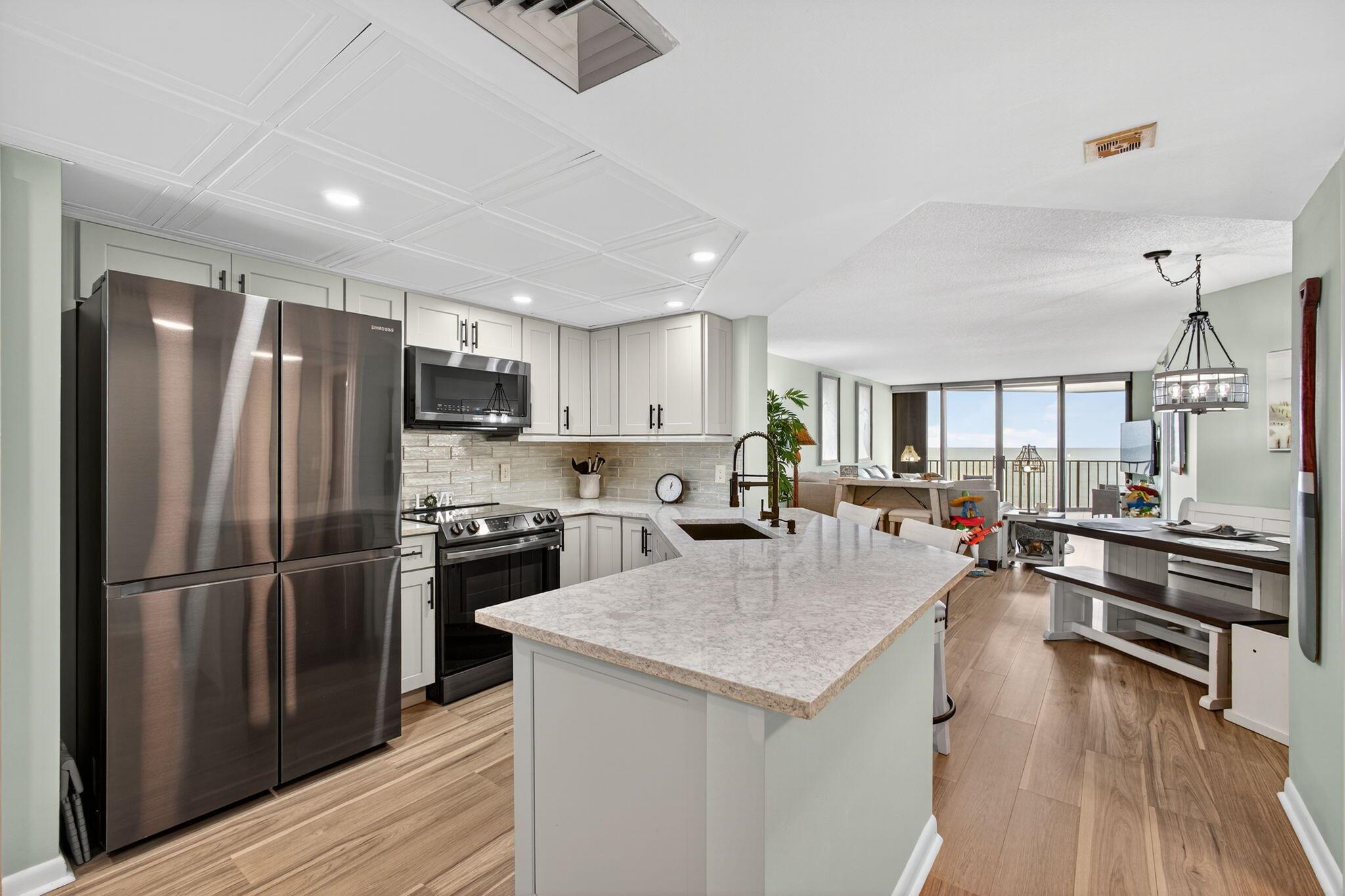 9650 S Ocean Drive 302