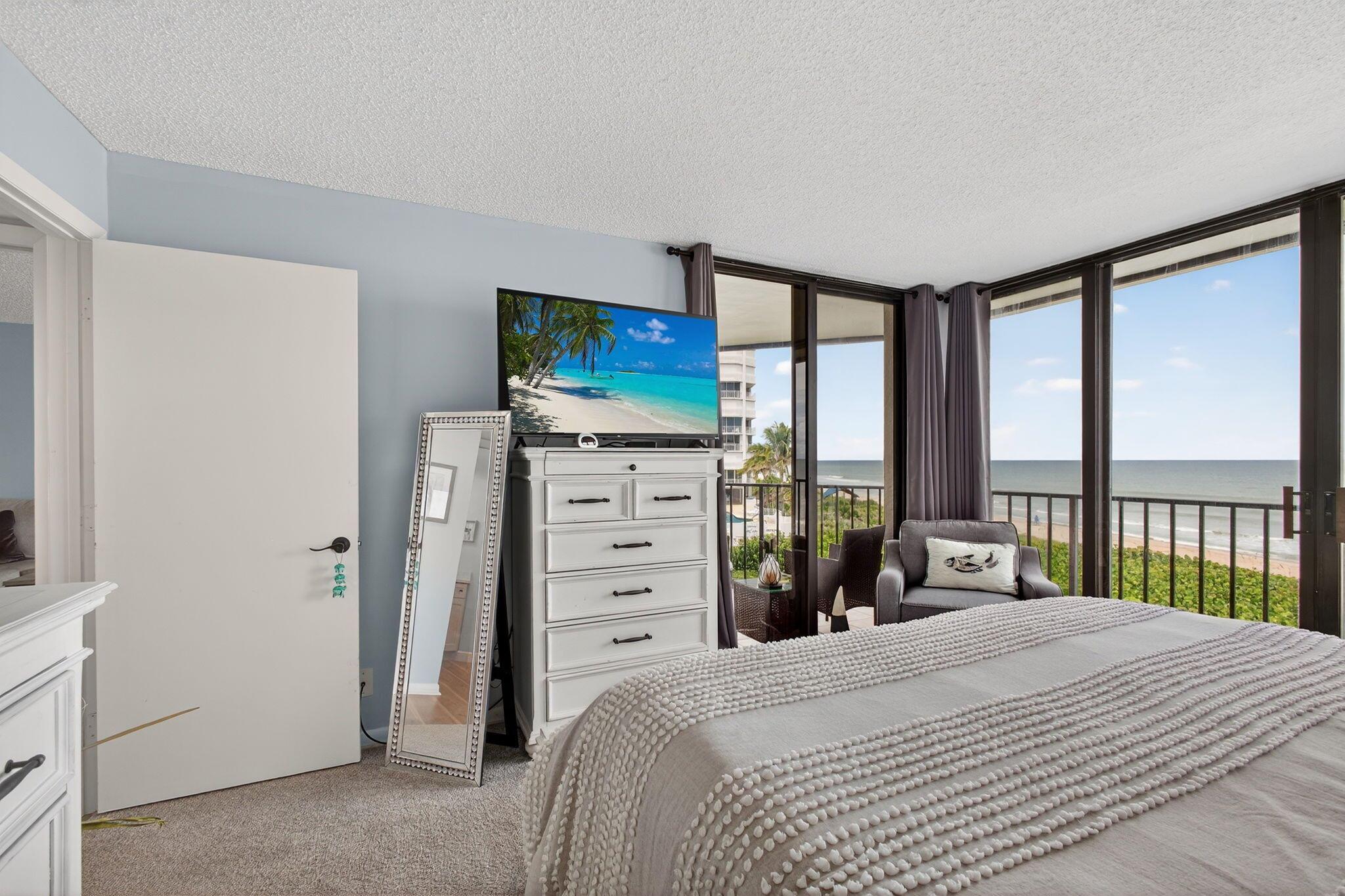 PRINCESS OF HUTCHINSON IS - Residential