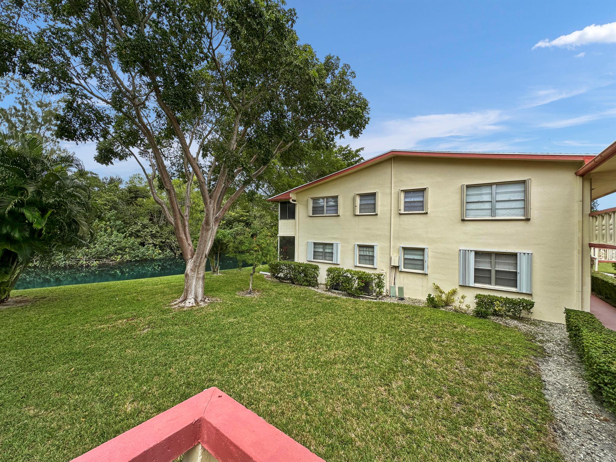 CAMDEN CONDOS - Residential