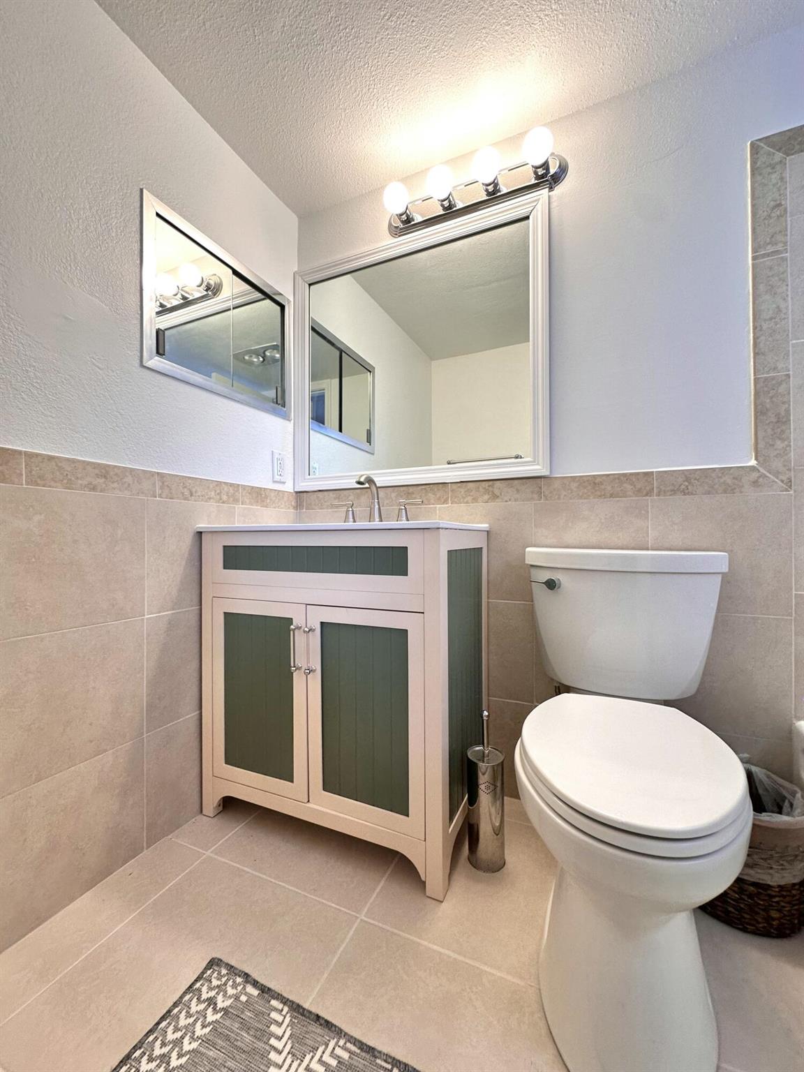 CAMDEN CONDOS - Residential