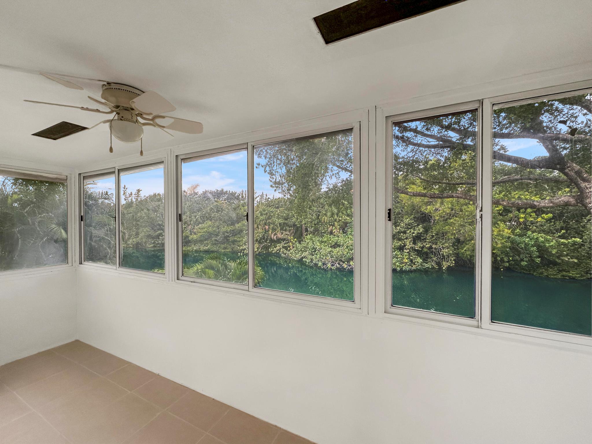 CAMDEN CONDOS - Residential