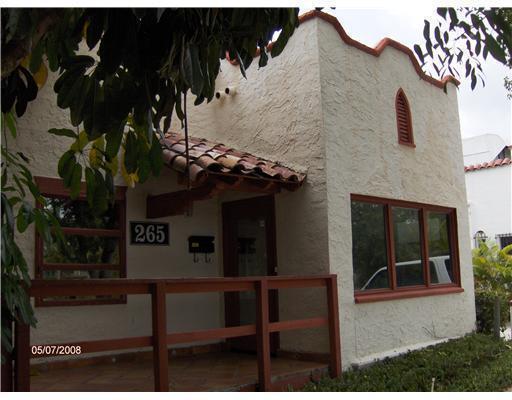 Photo of 265 NE 5th Avenue, Delray Beach, FL 33483 (MLS # B26056999)