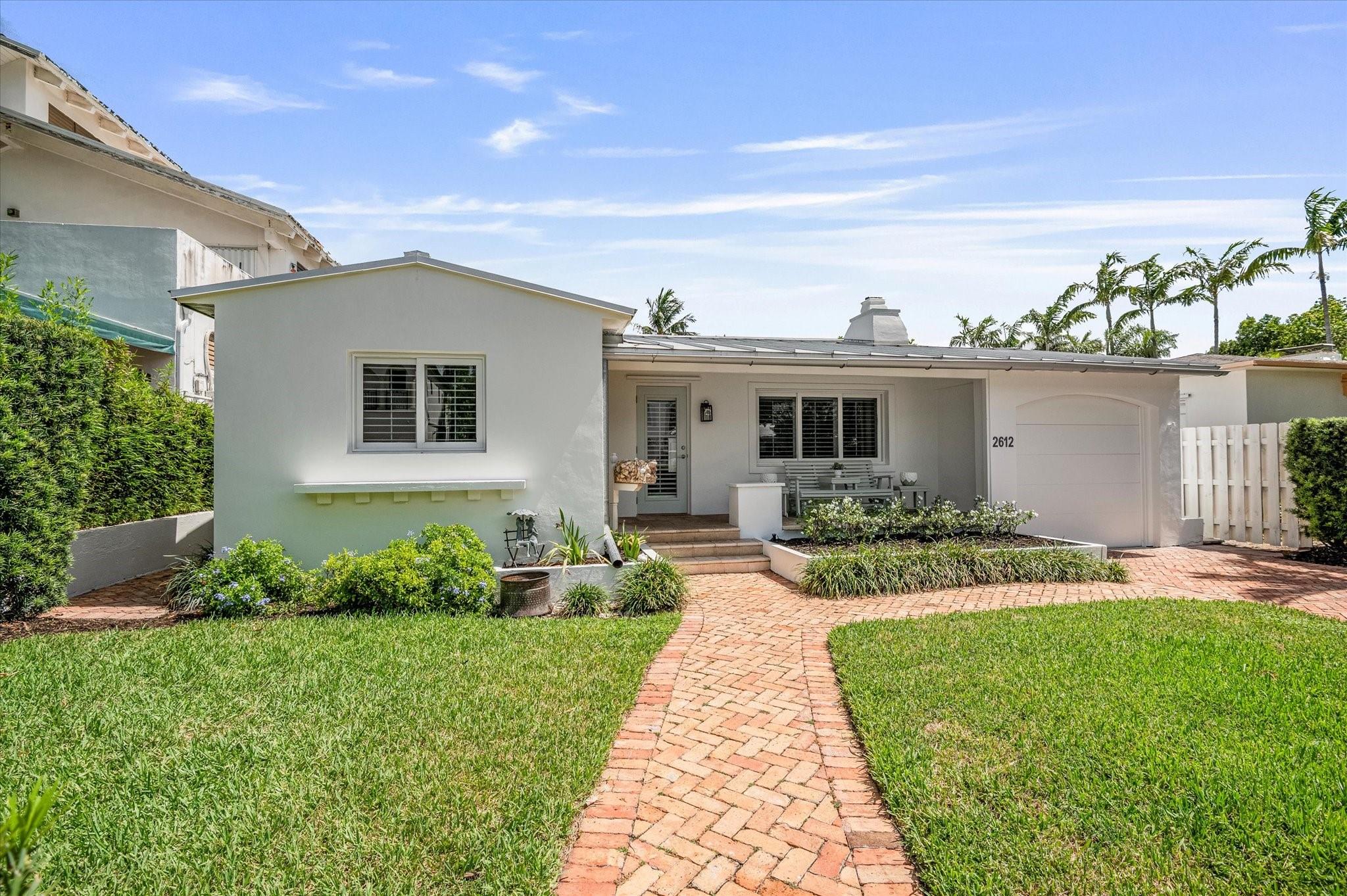 2612 Alamanda Ct