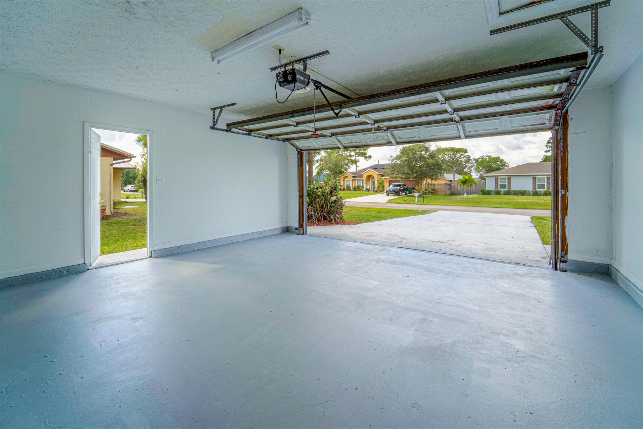 PORT ST LUCIE SECTION 25 - Residential