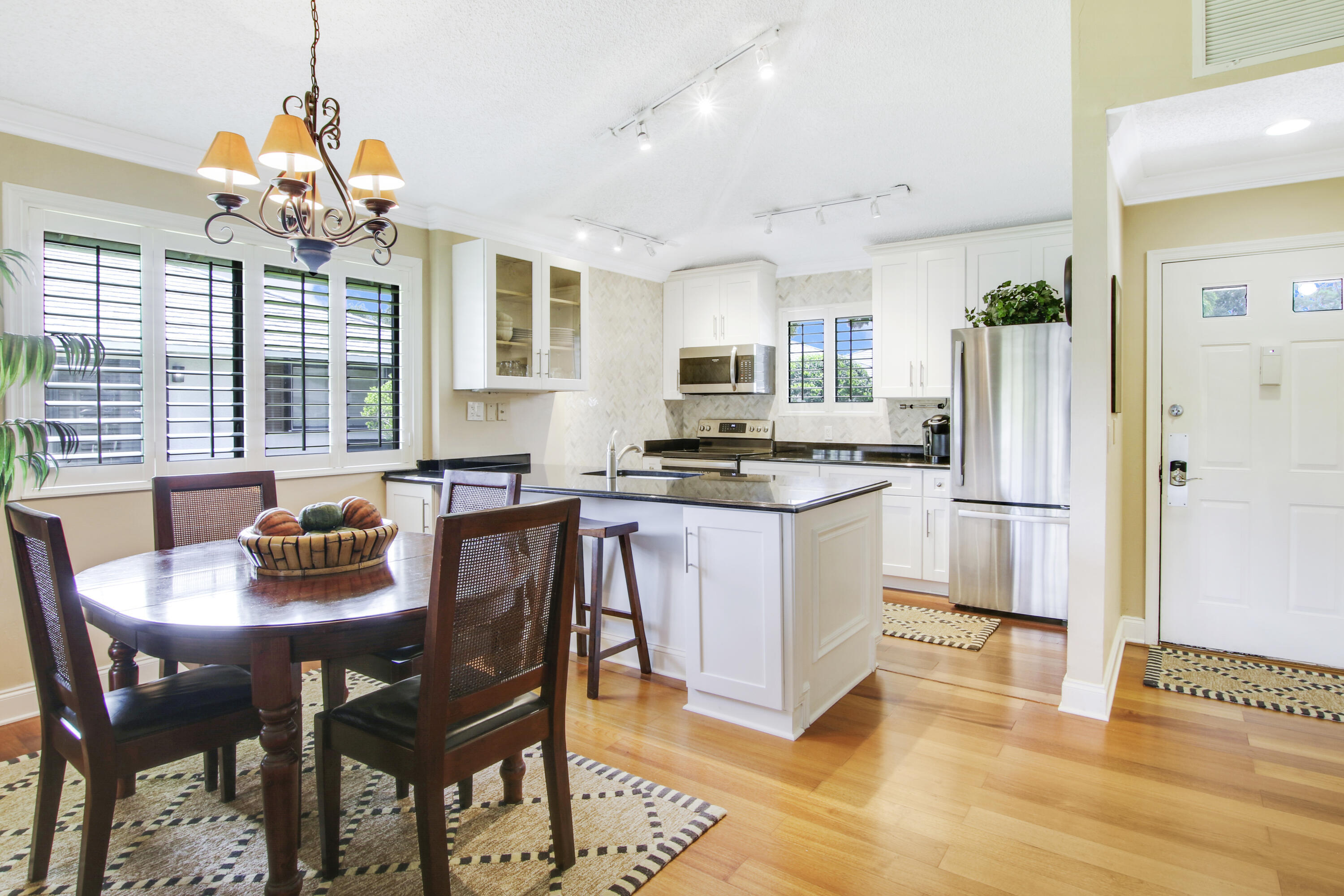 PGA CLUB COTTAGES - Residential Lease
