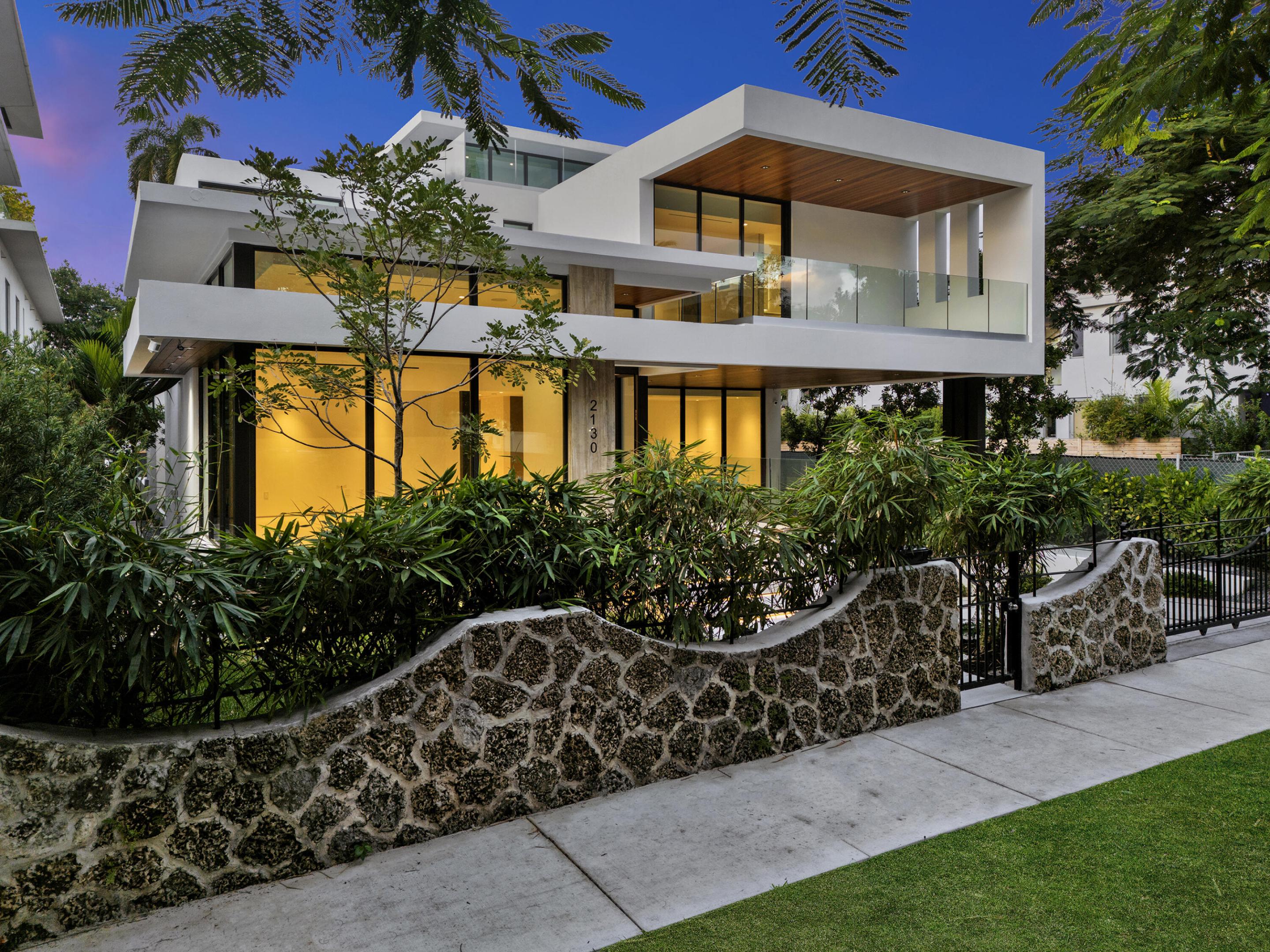 HOLLEMAN PARK - Residential