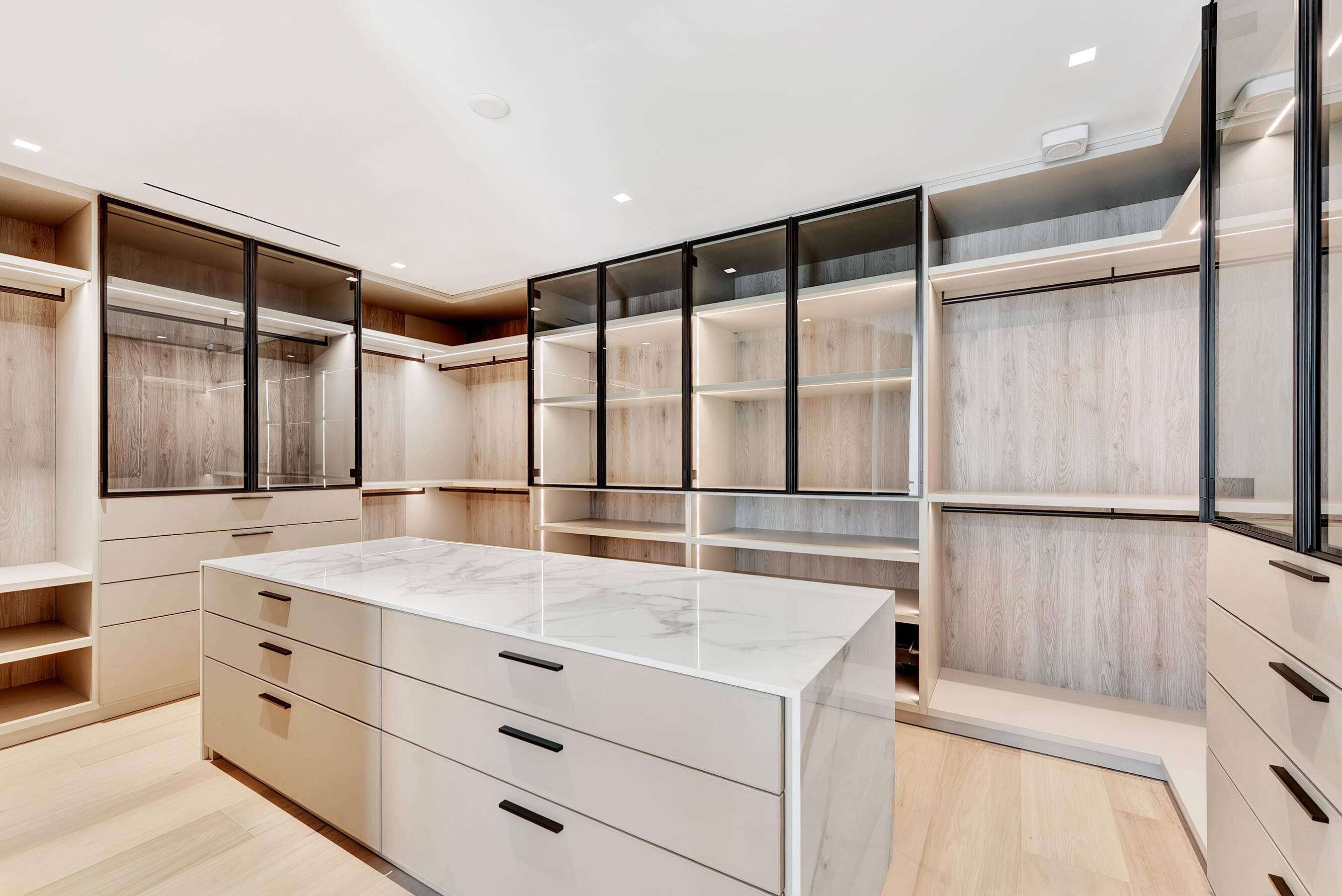 HOLLEMAN PARK - Residential