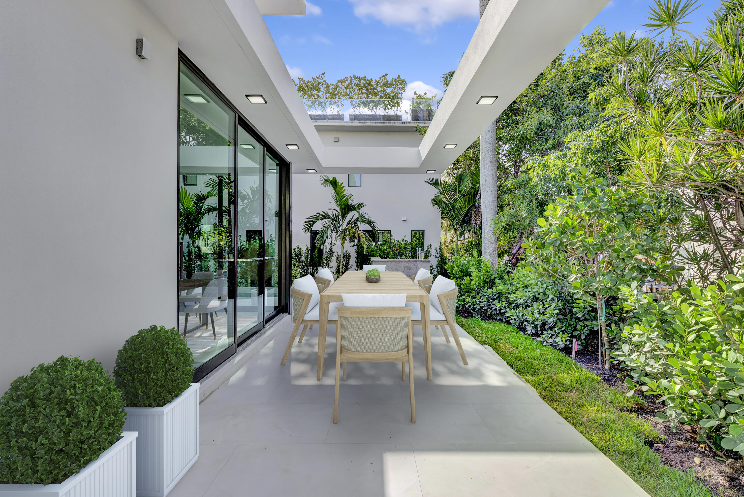 HOLLEMAN PARK - Residential