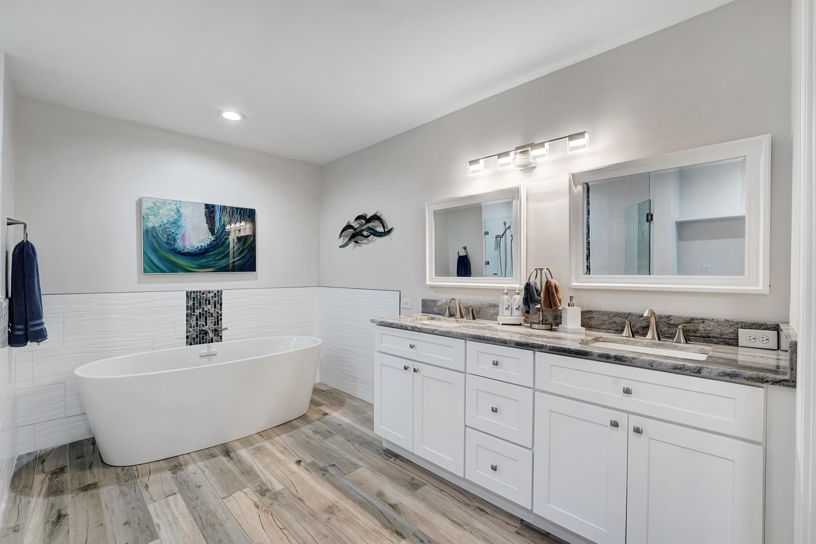 RIDGE AT THE BLUFFS - Residential Lease