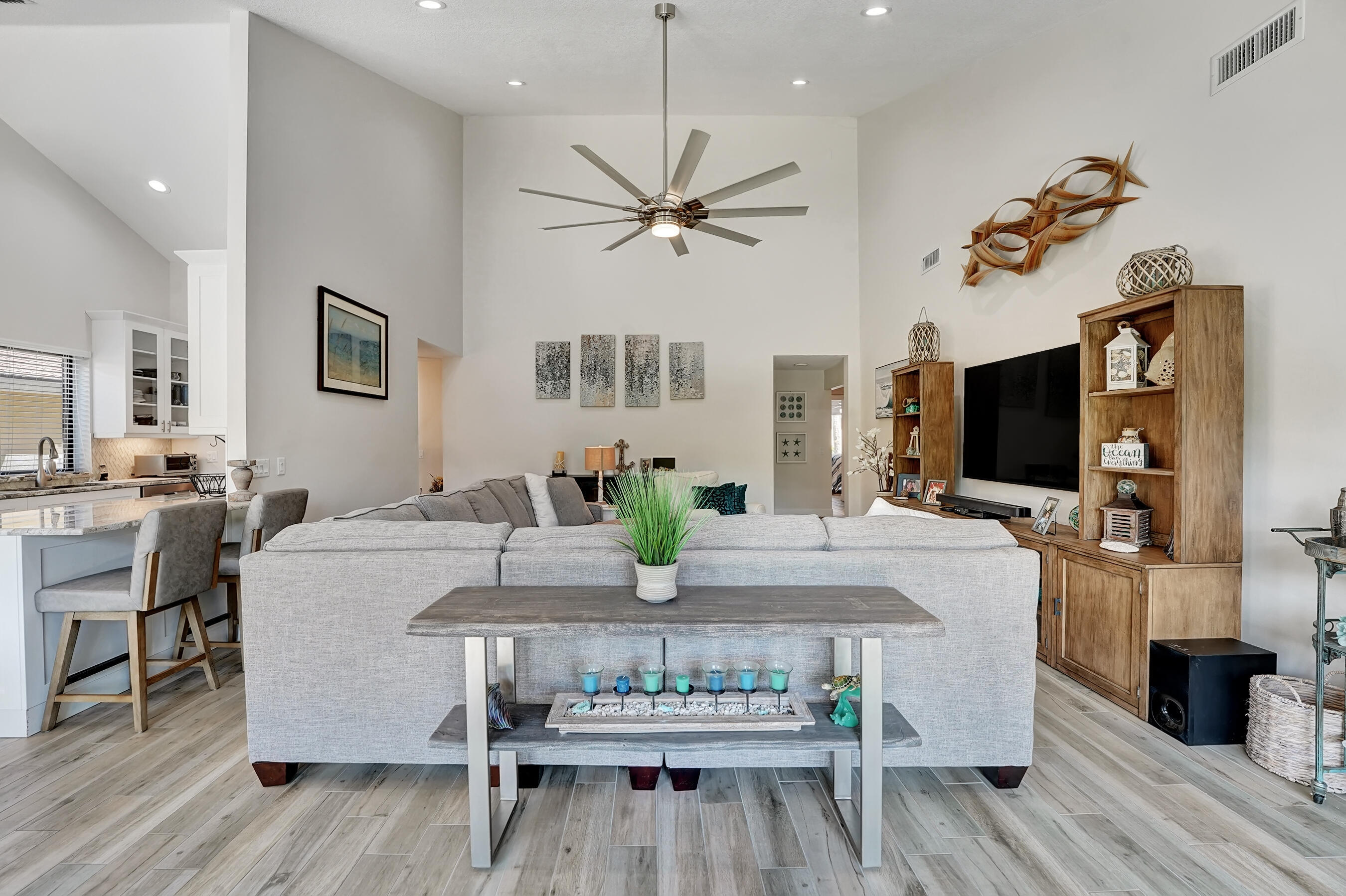 RIDGE AT THE BLUFFS - Residential Lease