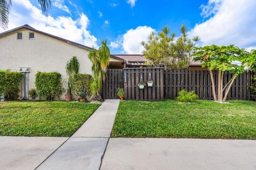 Investor friendly all ages welcome.  Newly renovated 3-bedroom 2 bath single story townhouse located in the heart of Palm Springs Florida. Recently renovated kitchen, bathrooms, and flooring.  Community offers an open pool with lake views, racquetball courts, basketball courts, and a large lake for fishing and kayaking. HOA includes cable tv, internet, and two assigned parking spaces.