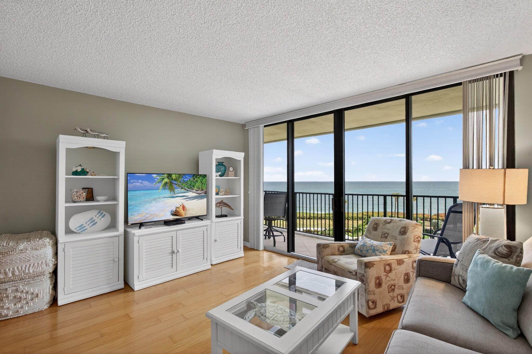 OCEAN TRAIL CONDO I - Residential