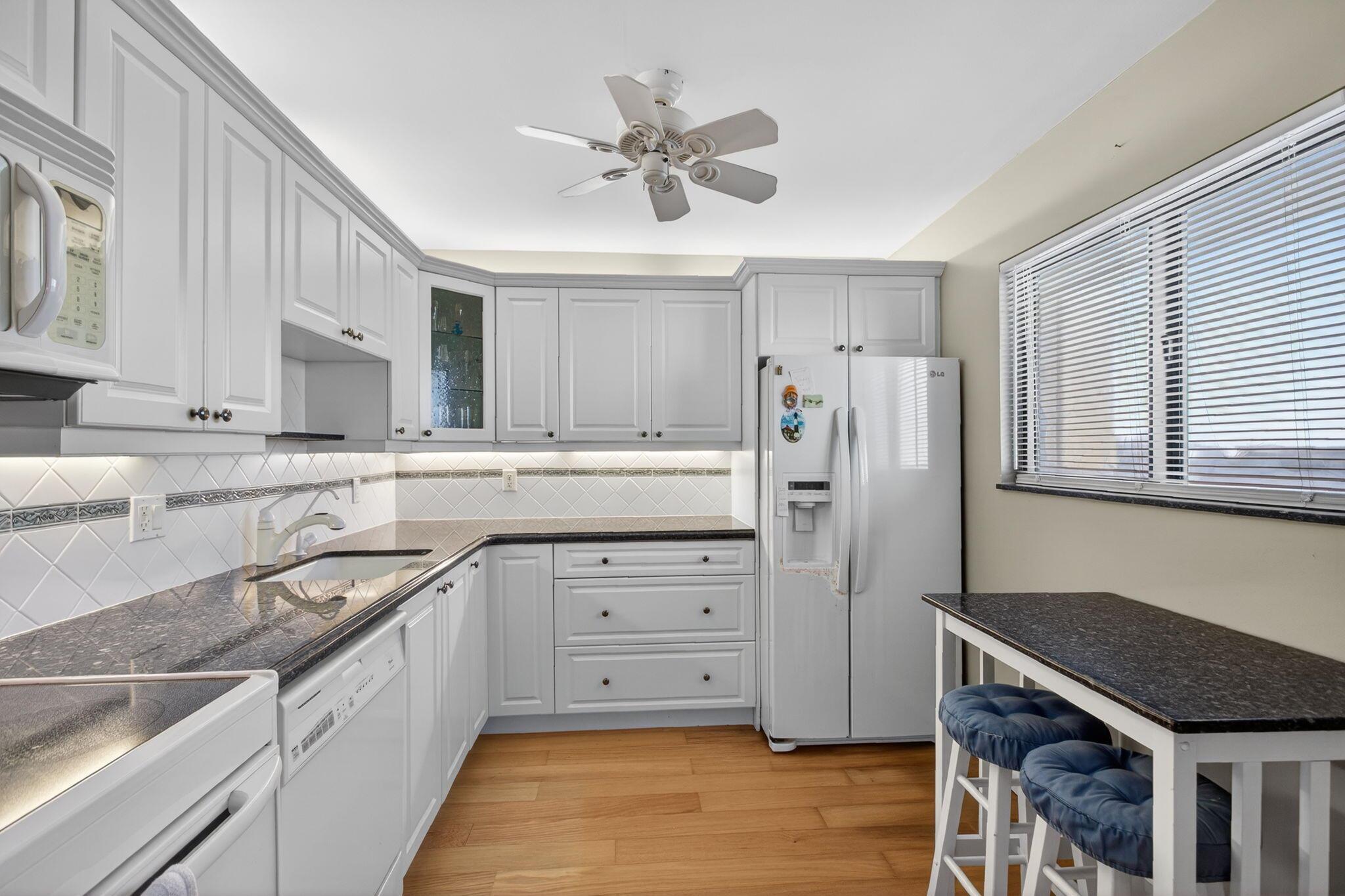 OCEAN TRAIL CONDO I - Residential