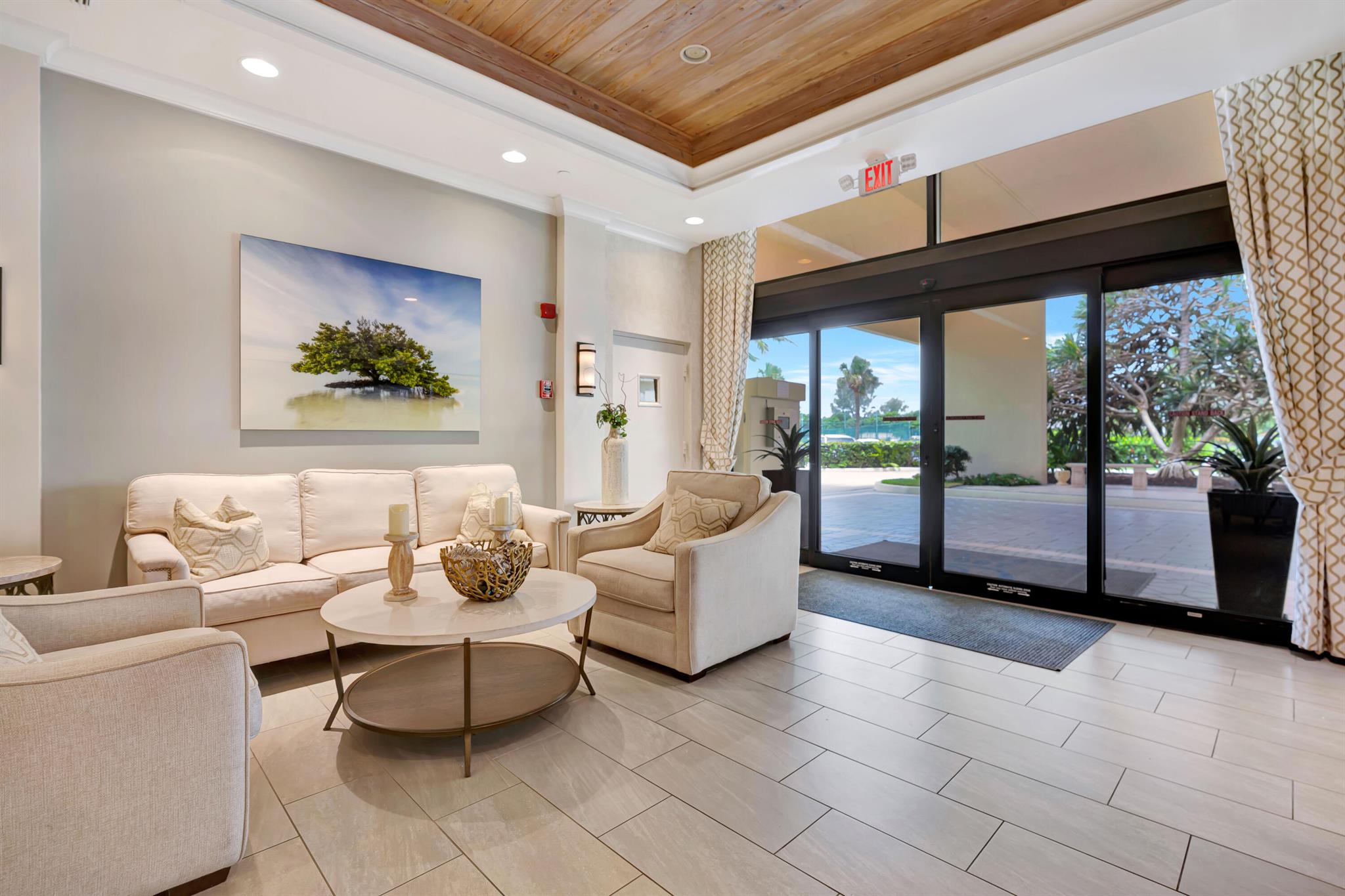 OCEAN TRAIL CONDO I - Residential