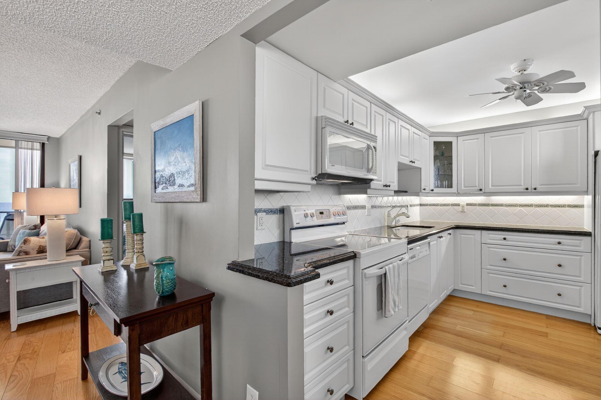 OCEAN TRAIL CONDO I - Residential