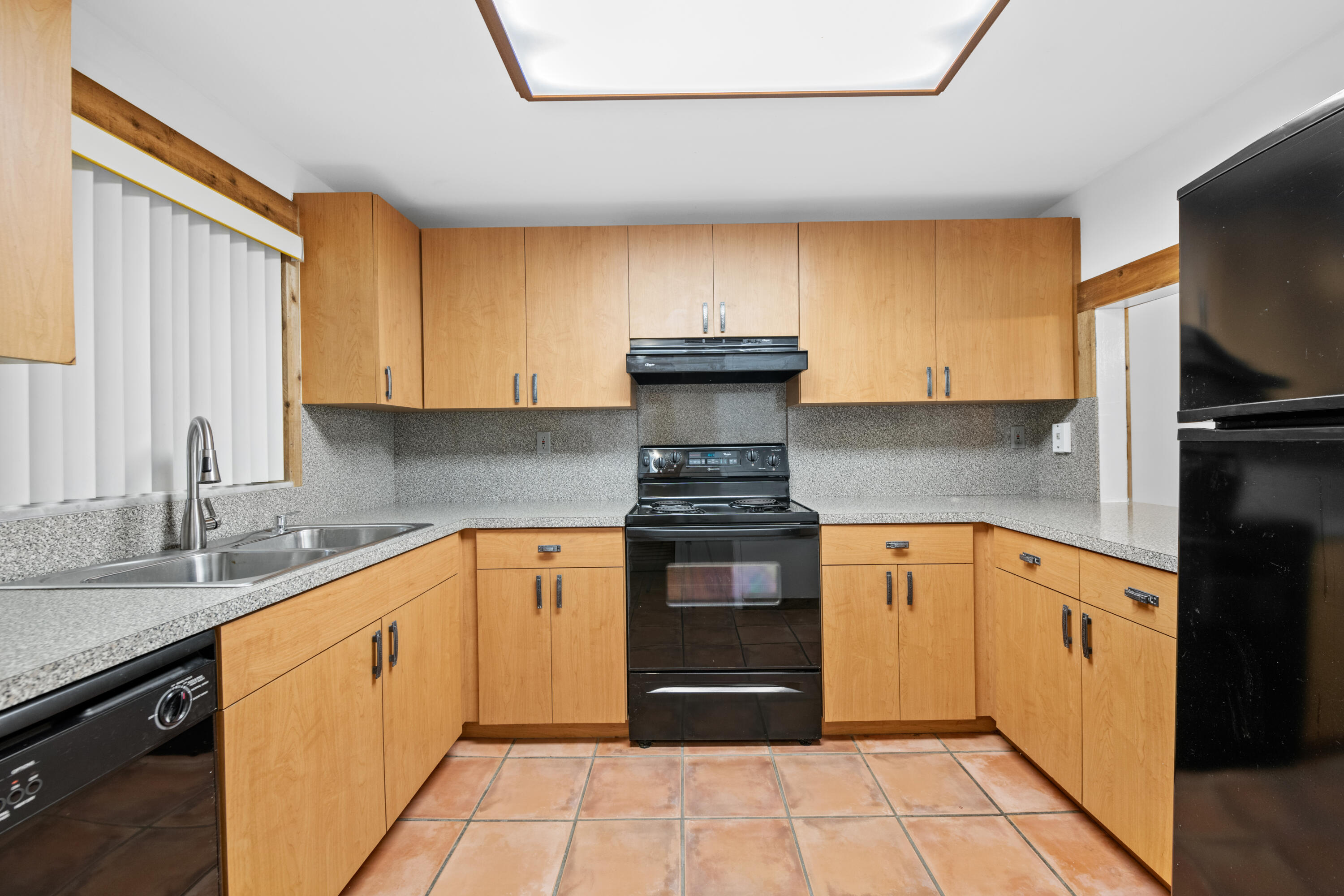 TANGERINE CONDOMINIUM EIGHT - Residential