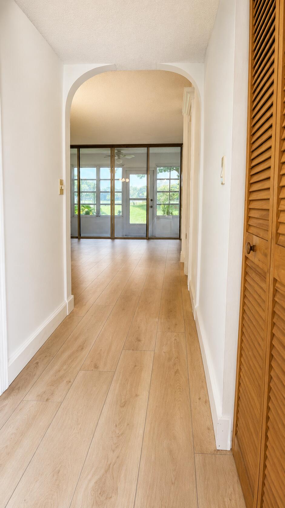 9480 Tangerine Place 102