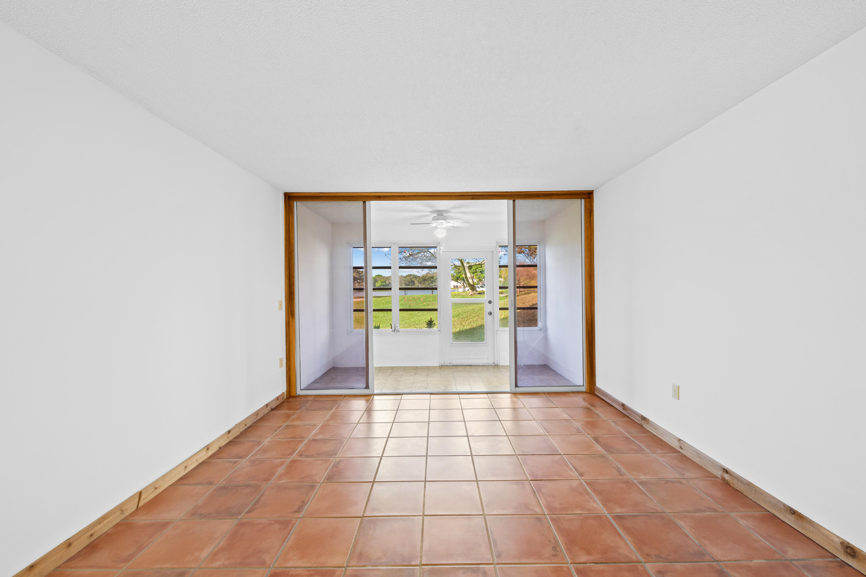 9480 Tangerine Place 102