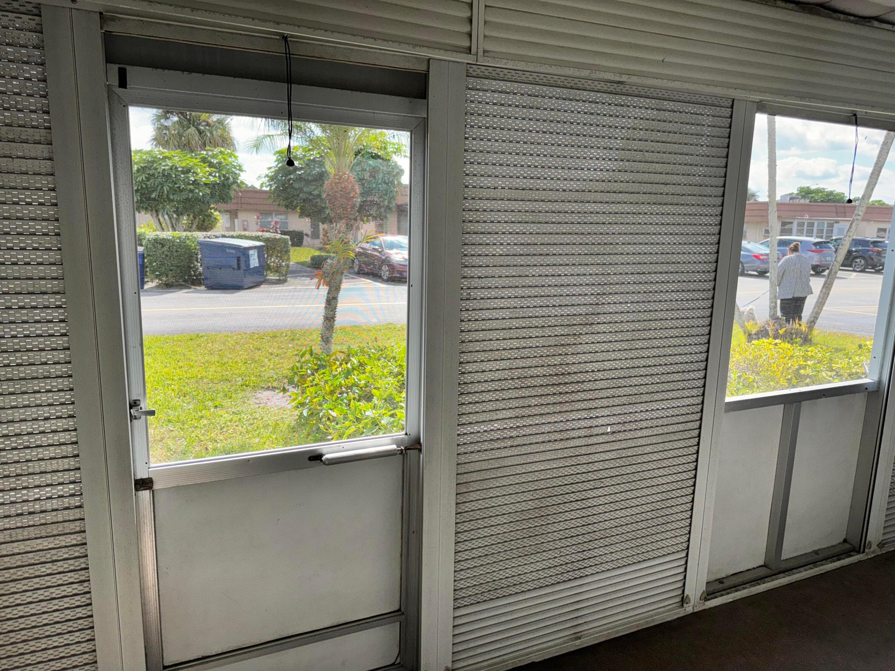 KINGS POINT - Residential