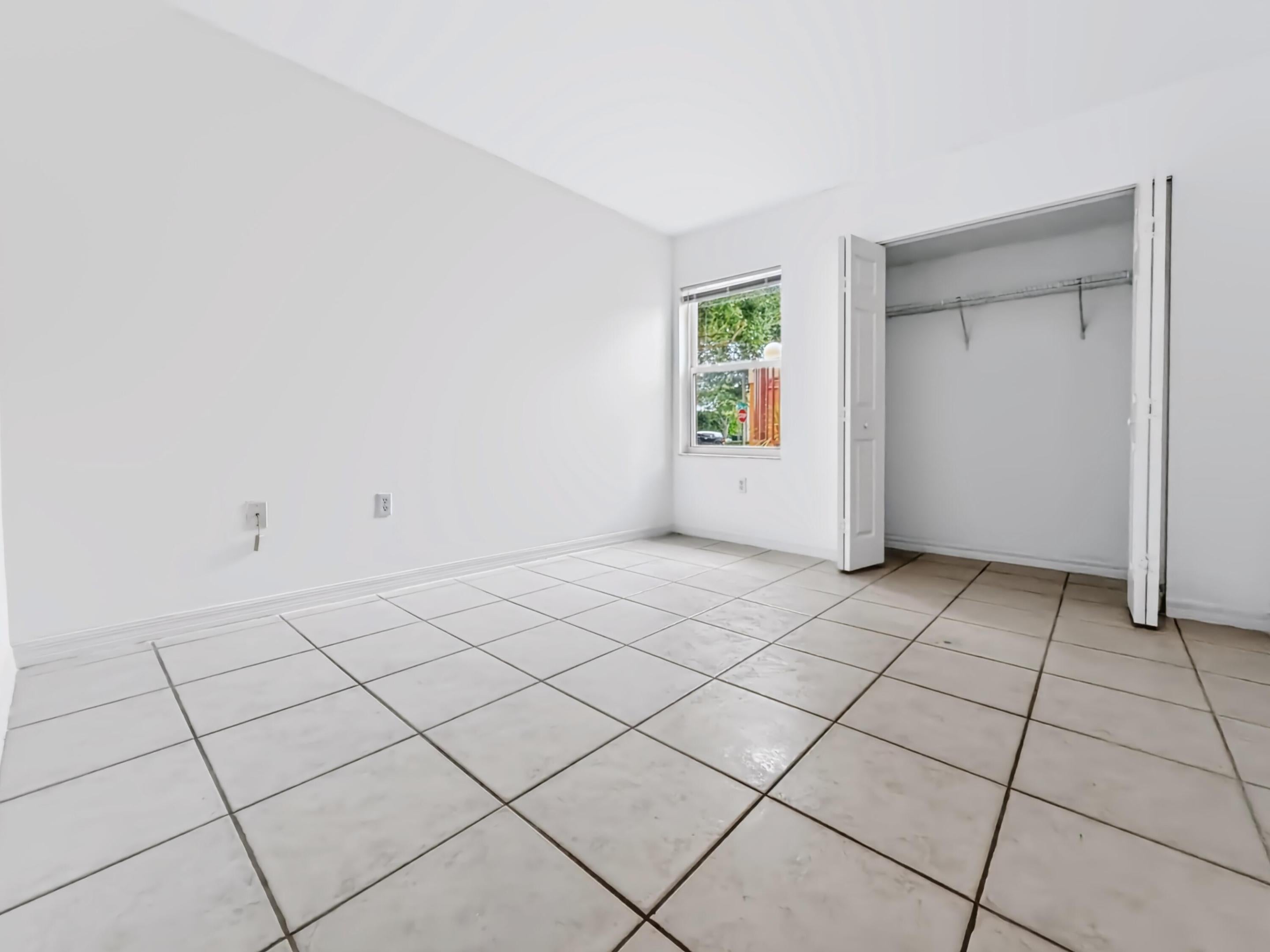 680 NW 79th Terrace