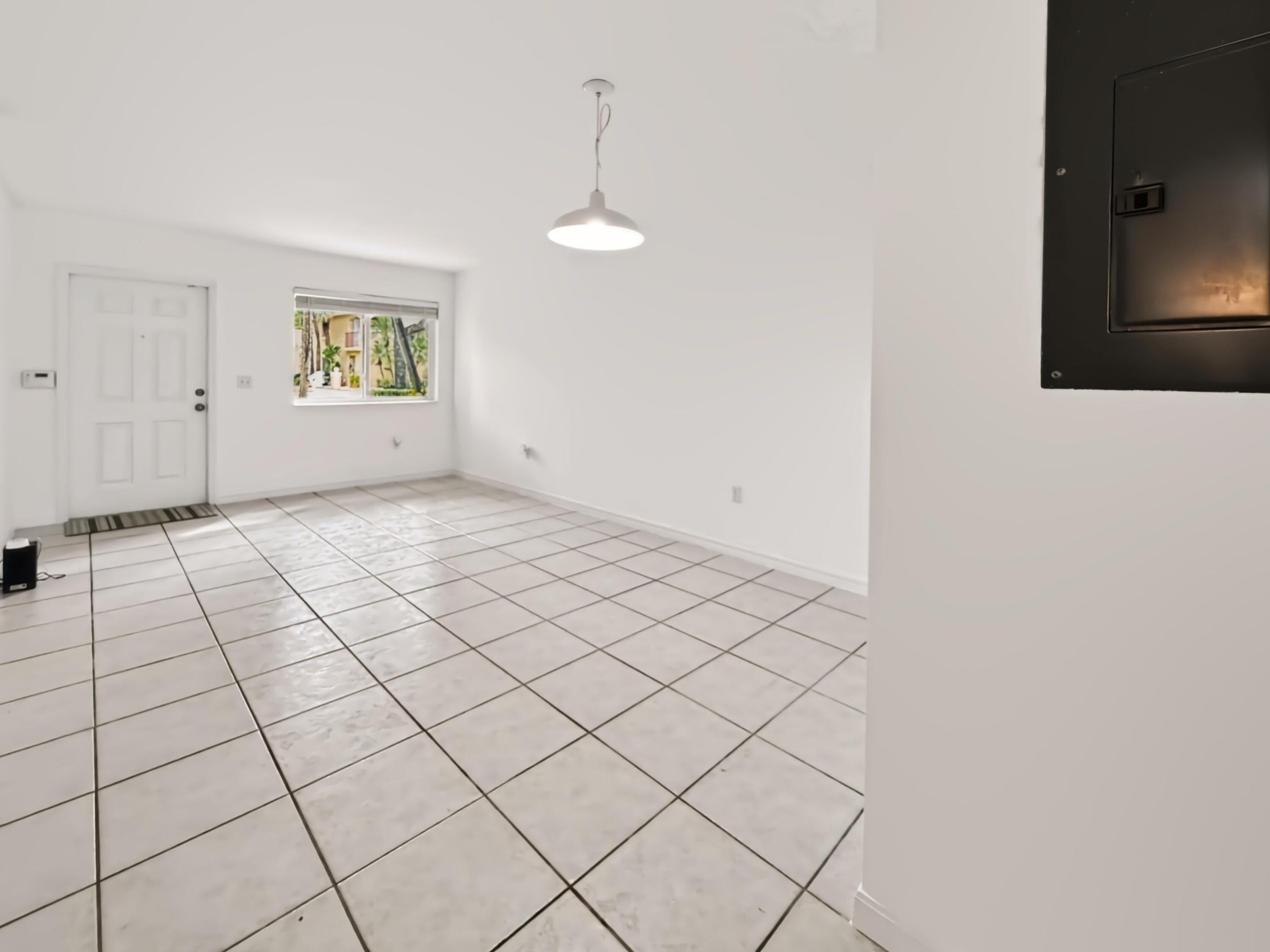 680 NW 79th Terrace