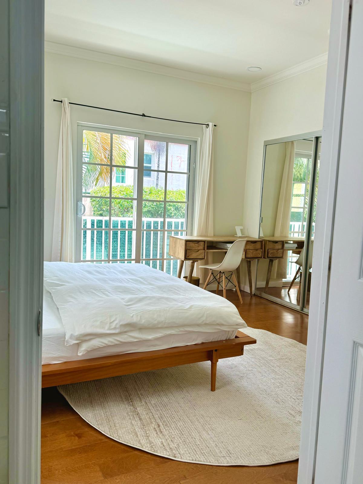 1344 EUCLID AVENUE CONDO - Residential