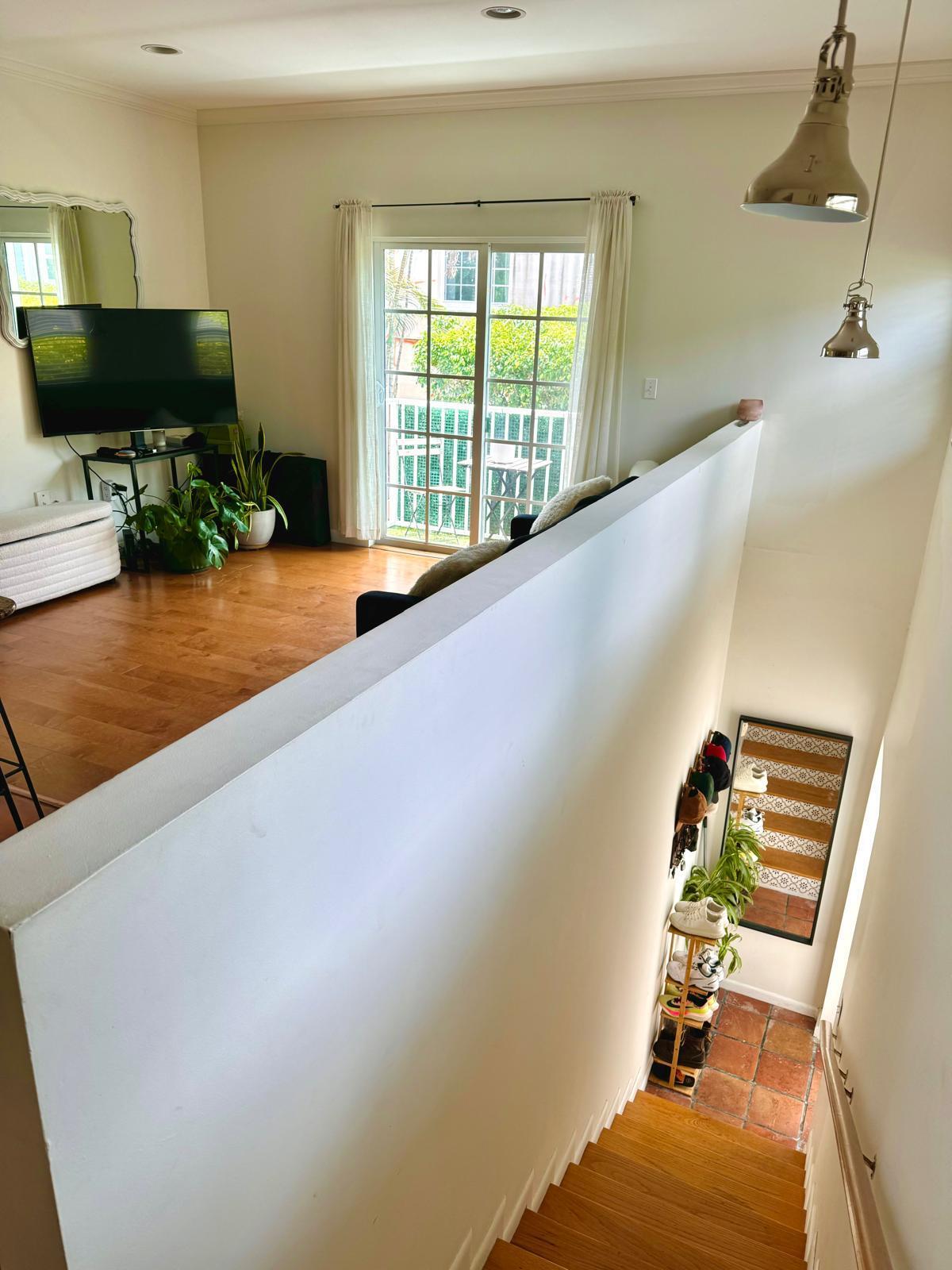 1344 Euclid Avenue 5