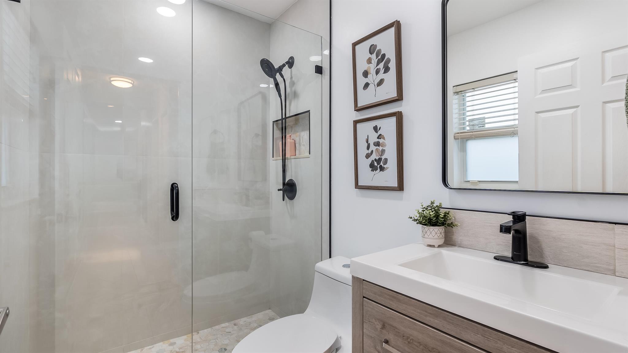 COUNTRY CREEK MASTER - Residential