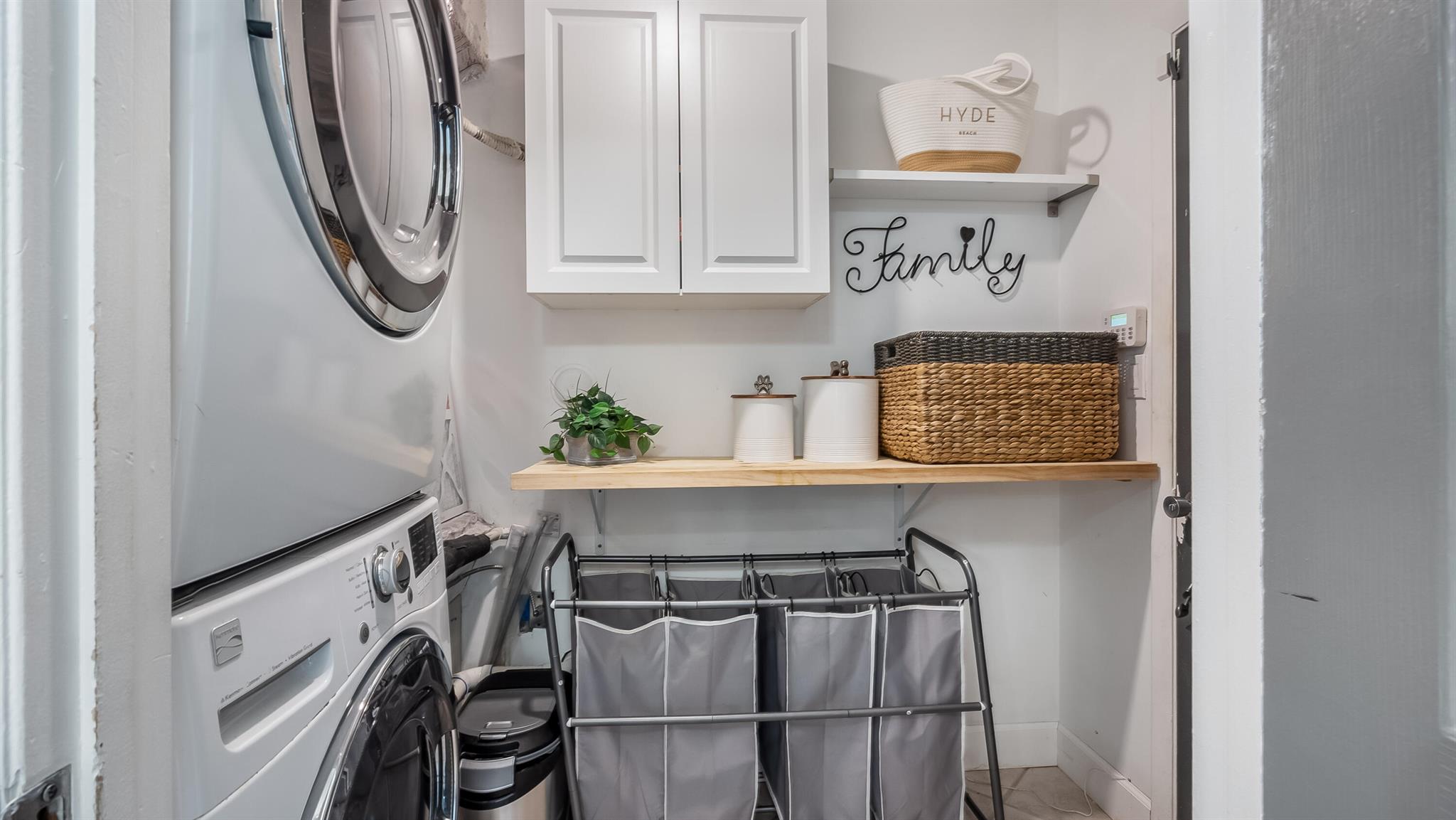 COUNTRY CREEK MASTER - Residential