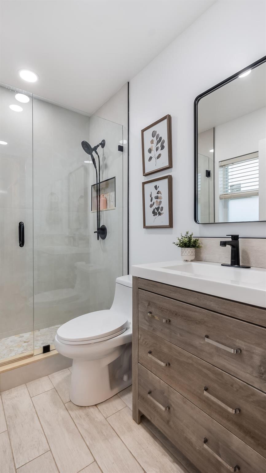 COUNTRY CREEK MASTER - Residential