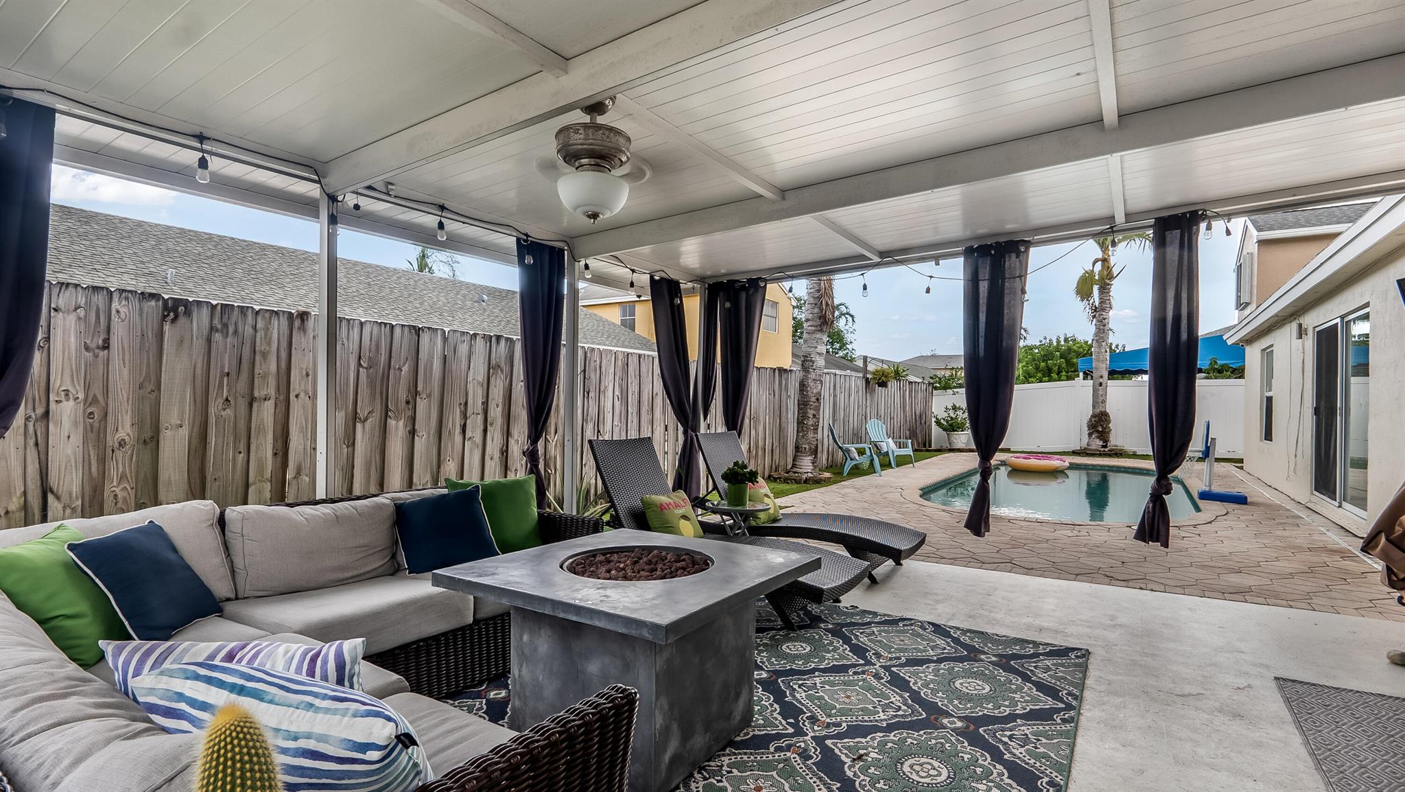 COUNTRY CREEK MASTER - Residential